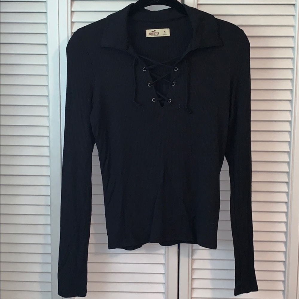 Black lace-up long sleeve!